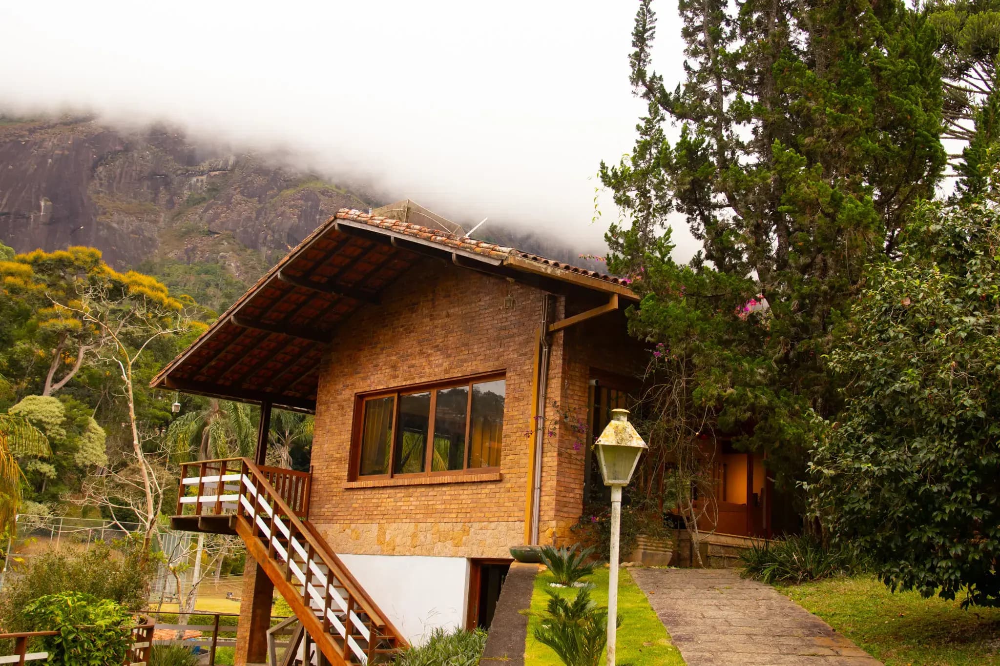 Casa — Propriedade Alto Padrão, à venda em teresópolis em Parque Do Imbuí